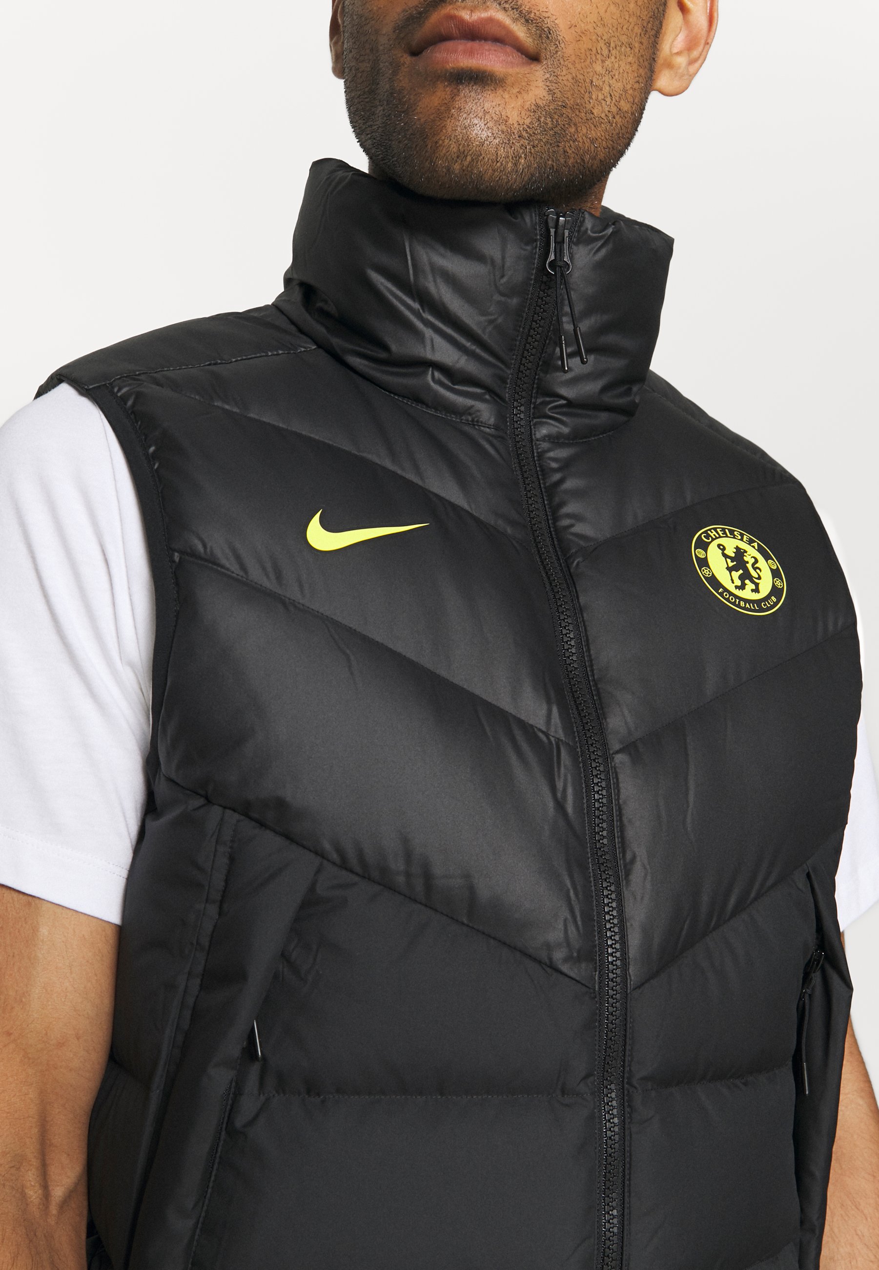 Nike Performance CHELSEA LONDON - Bodywarmer - black/opti yellow/Zwart -  Zalando.nl