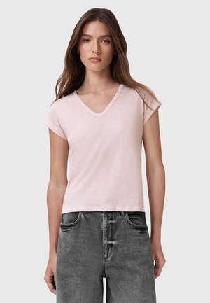 - T-shirt basic