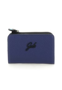 Portafoglio rettangolare compatto in pelle blu con texture a granuli, zip nera con dettaglio blu e logo "Gabs" impresso sul davanti.