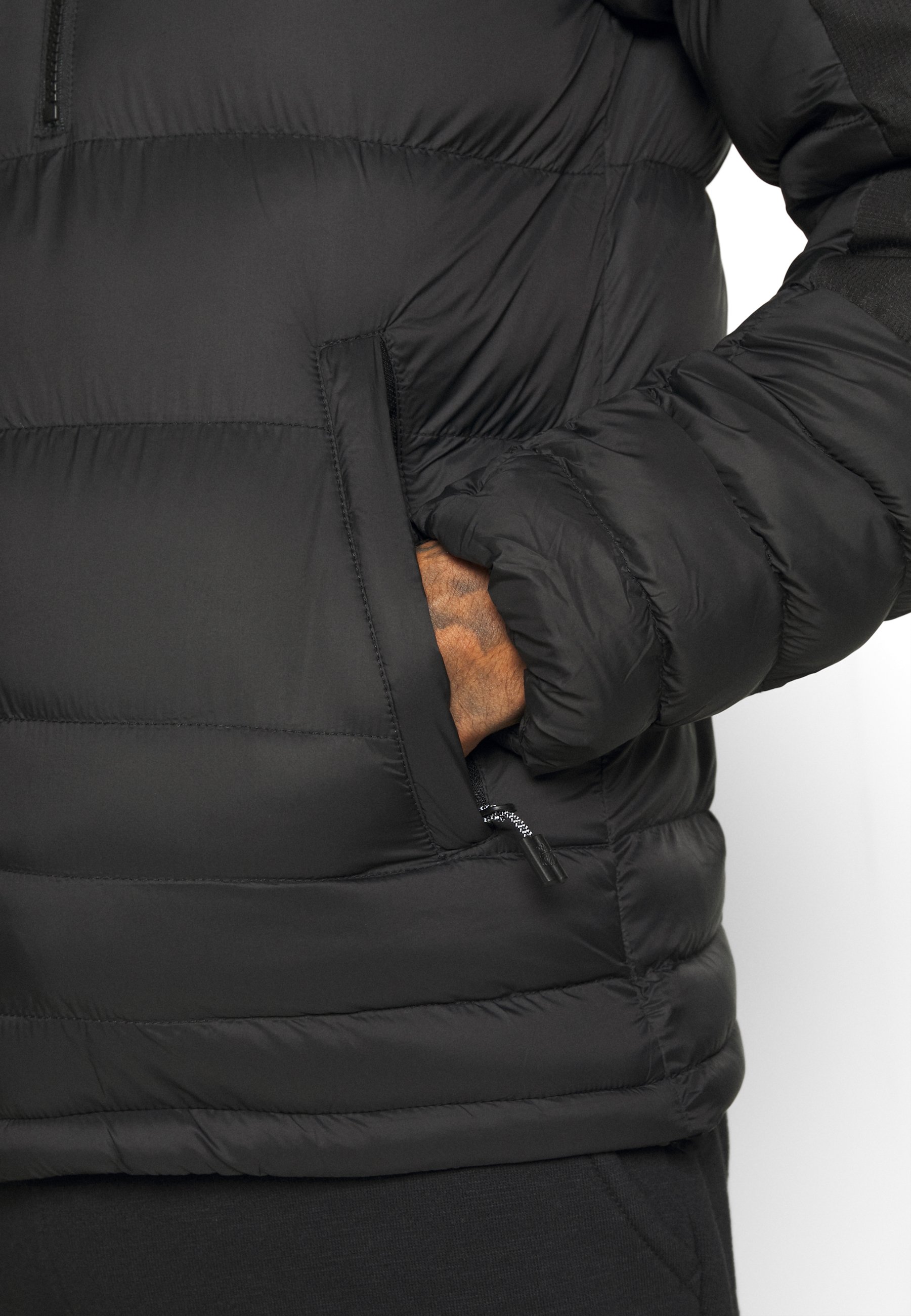 Kings Will Dream PUFFER JACKET Lett jakke blacksvart Kings Will Dream PUFFER JACKET Lett jakke blacksvart