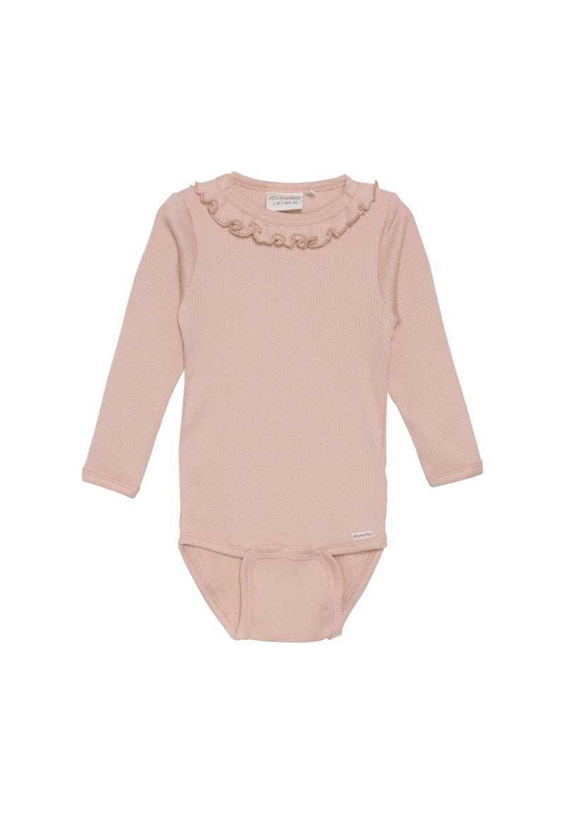 Långärmad rosa ribbad bodysuit med volangdetaljer vid halsen och tryckknappar i botten, tillverkad av mjuk tyg.