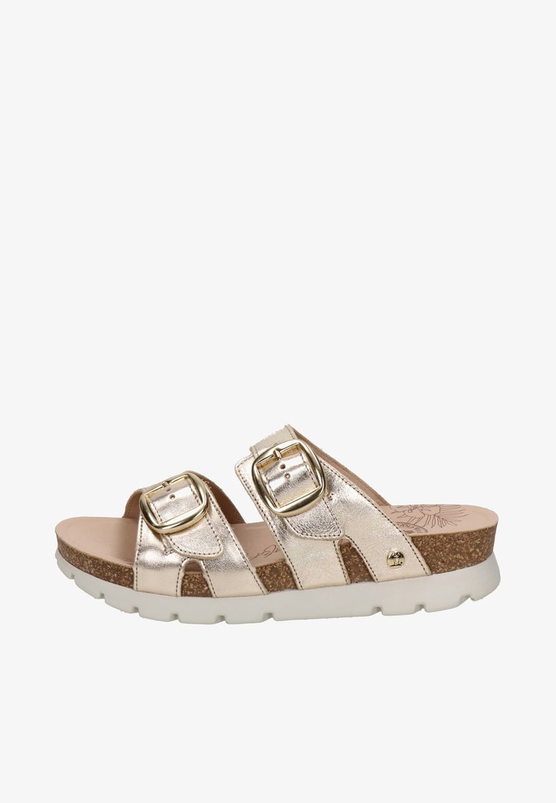 Sandalias deslizantes metálicas doradas con dos correas anchas y hebillas ajustables, plantilla de corcho y suela de goma blanca para mayor comodidad y soporte.