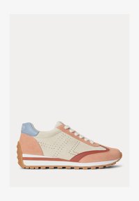 Δεν επιλέχθηκε, explorer sand/pink sna/red terracota/dust blue