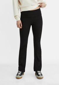 Stradivarius - Leggings - black Miniaturebillede 1