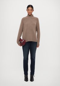 WEEKEND MaxMara ALCALI - Pullover - nocciola