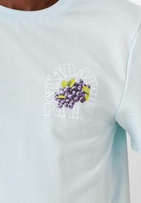 Sixth June FRUITS - T-shirt print - light blue