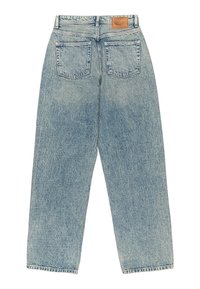 Lichtblauwe denimjeans met een hoge taille, rechte pijpen, vier zakken en een leren merkpatch op de achterste band.