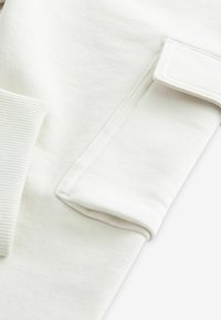 Next Jogginghose - ecru white