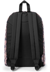 Eastpak OUT OF OFFICE - Zaino - silky pink