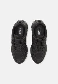 RAID HEYA - Baskets basses - black