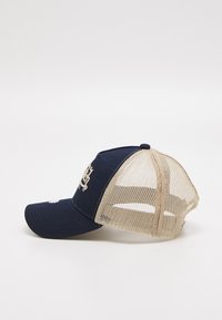 Von Dutch TRUCKER NEWARK UNISEX - Keps - blue/beige