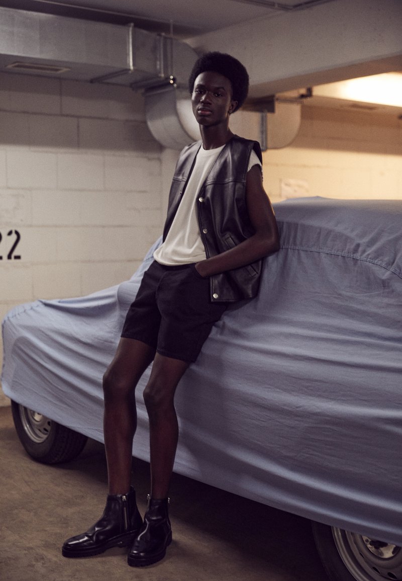 Herren T-shirts & Polos | Won Hundred BILL Jeans Shorts black/schwarz - WM60550 Herren T-shirts & Polos | Won Hundred BILL Jeans Shorts black/schwarz - WM60550