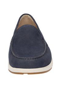Marine leren instaploafer met ronde neus, zichtbare stiksels en een lichte rubberen zool. Gladde textuur met een minimalistisch ontwerp.