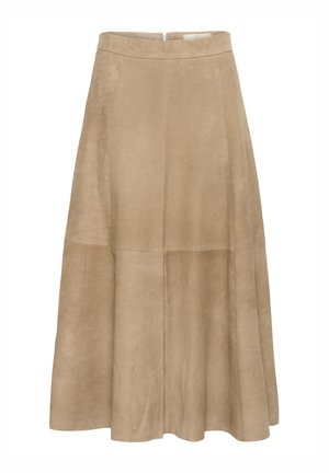 Bēša zamšādas A formas svārki ar pieguļošu jostasvietu, platām apakšmalām un šuvju detaļām. Mīksta tekstūra un vienkāršs dizains uzlabo tā eleganci.