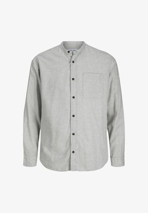 Chemise boutonnée à manches longues grise en tissu texturé. Présente un col mandarin et une poche poitrine avec une patte de boutonnage simple.