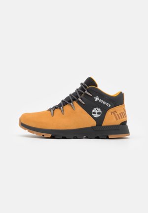 Timberland SPRINT TREKKER MID GTX - Zapatillas altas - wheat/black