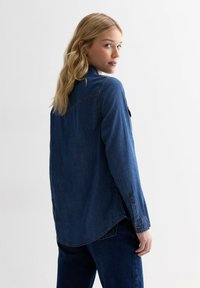 New Look LONG SLEEVE  - Blus - blue pattern