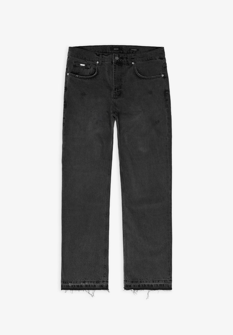 Jeans en denim noir avec une coupe droite, présentant un ourlet effiloché, cinq poches et des détails de surpiqûres contrastantes.
