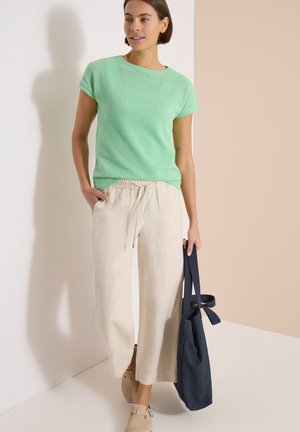Cecil, T-SHIRT WITH BOAT NECK IN A POINTELLE LOOK - Camiseta básica - juicy lime