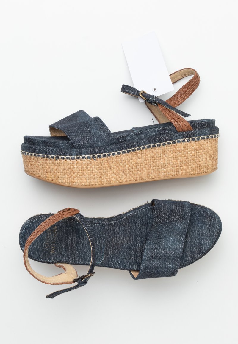 Stuart Weitzman Sandali con plateau - blue