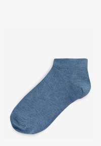 Niebieska skarpetka do kostki wykonana z miękkiej dzianiny, z prążkowanym ściągaczem i gładką fakturą, zaprojektowana z myślą o komforcie i oddychalności.