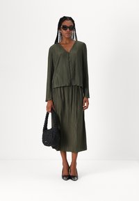 Samsøe Samsøe UMA BLOUSE - Hemdbluse - forest night