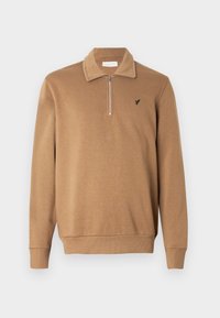 Πουλόβερ με φερμουάρ στο λαιμό σε καμηλοπάρδαλη από μαλακό ύφασμα, με ριμπ τελείωμα και μανσέτες, με μικρό μαύρο λογότυπο στο αριστερό στήθος.