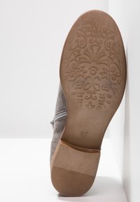 Pier One Botines bajos - grey