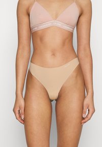 Calvin Klein Underwear - Stringi