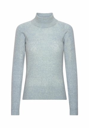 Svetlo modrý rolák so ribbovanou textúrou, dlhými rukávmi a priliehavým strihom. Má tesný golier pre dodatočné teplo.