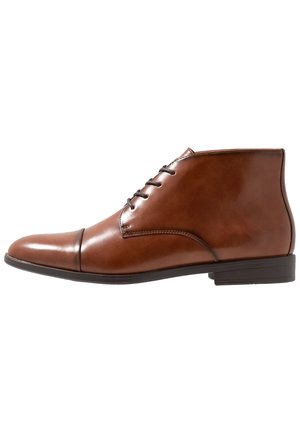 Call it Spring Biznesowe buty sznurowane