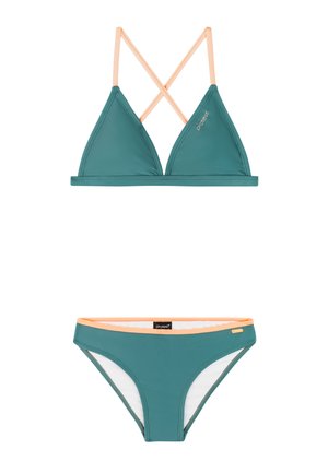Turquoise bikini set met perzikkleurige bies, driehoekig topje met gekruiste bandjes en bijpassende lage broekje met merklabels.