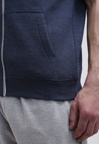 YOURTURN Felpa con zip - mottled dark blue