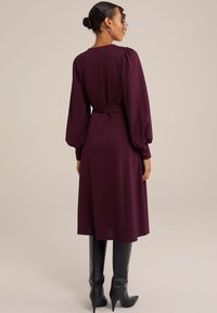 Thumbnail Image 2