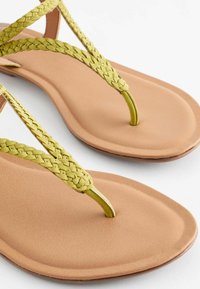Next FOREVER COMFORT PLAIT TOE POST - Infradito - lime green