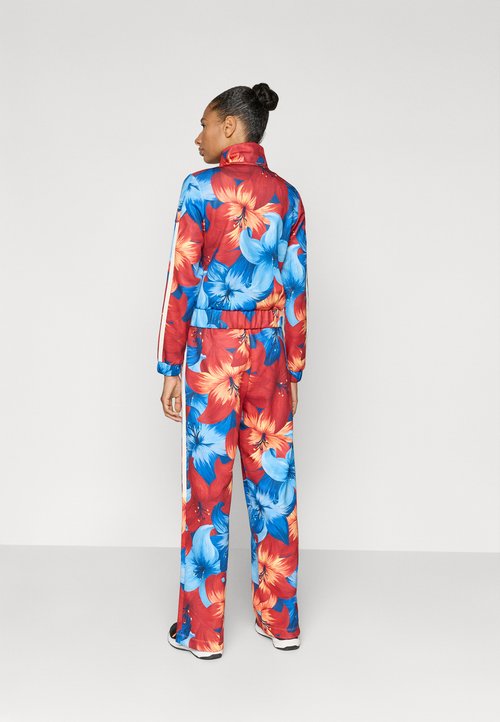adidas X FARM RIO HOUSE OF TIRO TRACK - Tracksuit bottoms - light blue/tactile red/cream white — foto 3