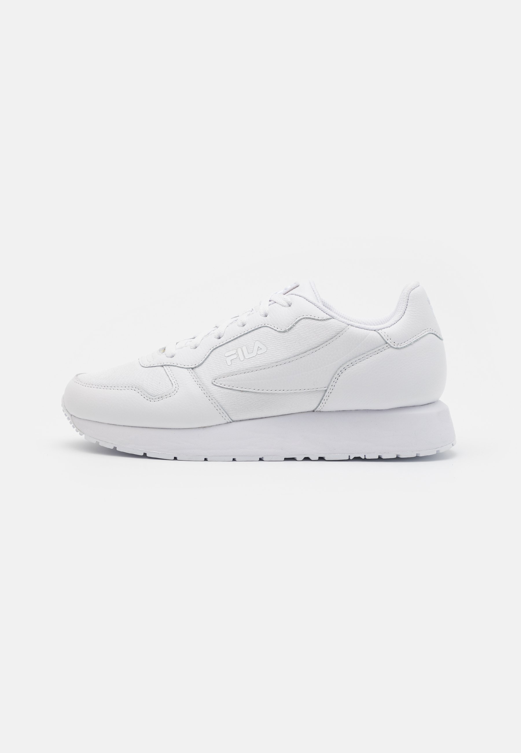 Fila RETROQUE - Trainers - white - Zalando.co.uk