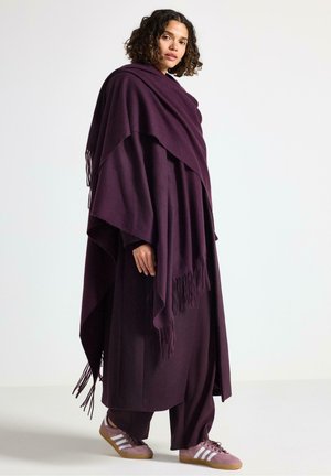 Viitta - dark dusty red