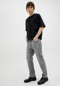 Jack & Jones JWHCLARK JJORIGINAL SQ  - Jeans Tapered Fit - grey denim