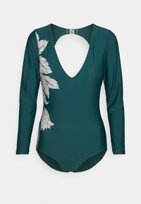 Fato de banho de mangas longas e decote em V profundo na cor verde-azulado escuro, com um padrão floral em cinza claro no lado esquerdo. Tecido suave e elástico.