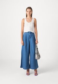 GAP GAP X DOEN POINTELLE TANK - Top - new off white