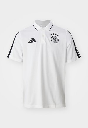 Hvit polo-skjorte med svarte detaljer, to-knappers placket, svart Adidas-logo, og tysk fotballforbunds emblemet med stjerner.