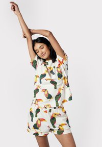 Chelsea Peers SET mleczny
