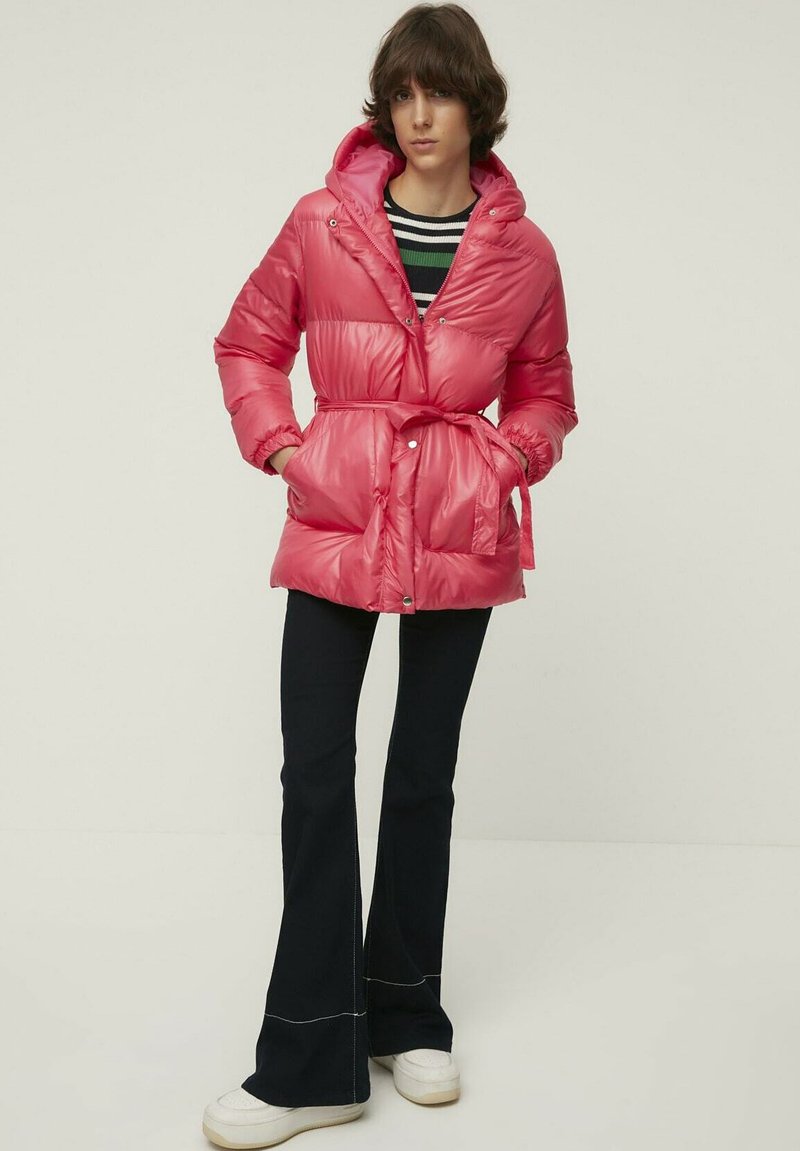 Damen Leichte Jacken | Trendyol Winterjacke pink - SQ86666 Damen Leichte Jacken | Trendyol Winterjacke pink - SQ86666