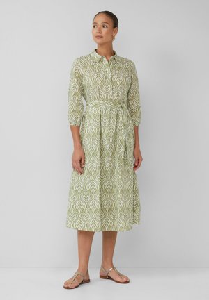 MIDI MIT UND ALL-OVER-PRINT - Robe chemise - helles olivgrün