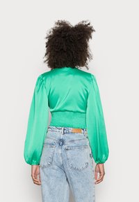 Gina Tricot Blouse - green