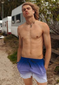 Ombre Plavecké šortky  - deep blue white