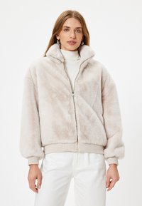 Koton Chaqueta de invierno - white