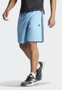 adidas Performance - TRAIN ESSENTIALS 3-STRIPES - Pantaloncini sportivi - semi blue burst/white/black Immagine in miniatura 1