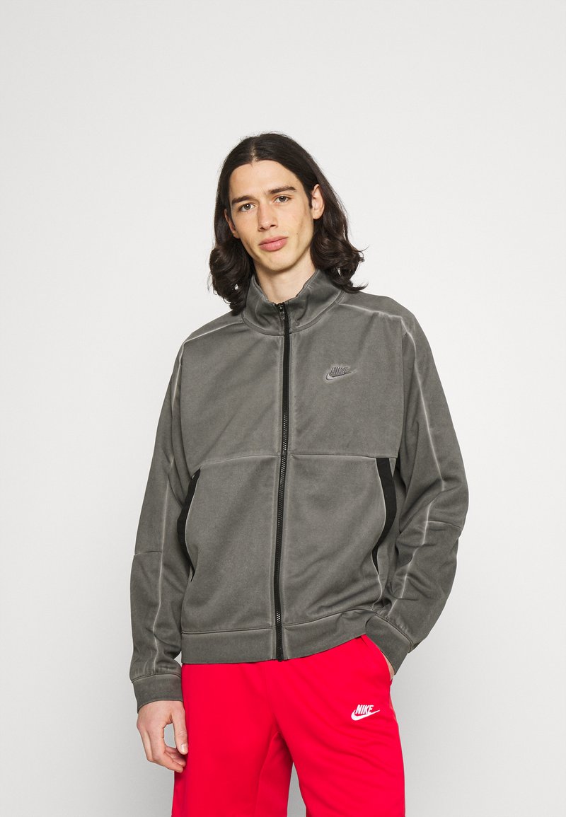 Nike Sportswear WASH REVIVAL - Treniņjaka - black
